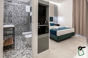 HOTIDAY Room Collection - Napoli Museo Suite