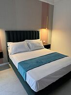 HOTIDAY Room Collection - Napoli Museo Suite