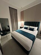 HOTIDAY Room Collection - Napoli Museo Suite