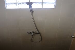 SPOT ON 93908 Angel Guest House