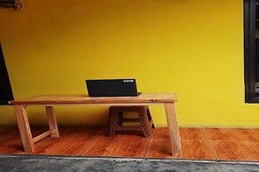 SPOT ON 93908 Angel Guest House