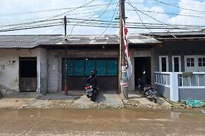 SPOT ON 93908 Angel Guest House