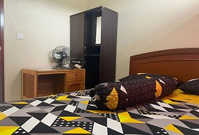 SPOT ON 93957 Henny Kost