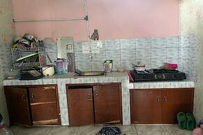 SPOT ON 93957 Henny Kost