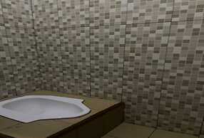 SPOT ON 93957 Henny Kost