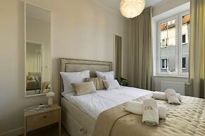 Elite Apartments Aura Old Town