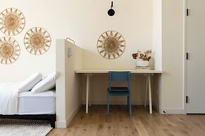 Maison Place Jacques-Cartier by Luxury In Transit