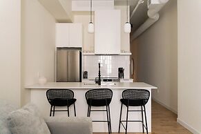 Maison Place Jacques-Cartier by Luxury In Transit