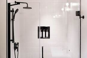 Maison Place Jacques-Cartier by Luxury In Transit