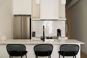 Maison Place Jacques-Cartier by Luxury In Transit