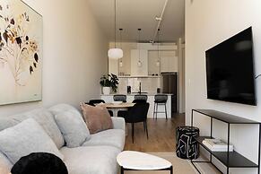 Maison Place Jacques-Cartier by Luxury In Transit