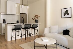 Maison Place Jacques-Cartier by Luxury In Transit