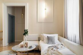 Old Town Oasis - LoftAffair