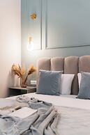 Old Town Oasis - LoftAffair