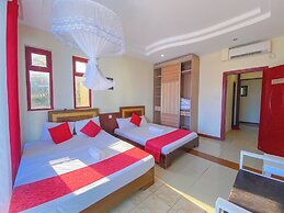 Sea Breeze Beachfront Apartments