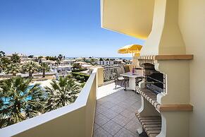 Beautiful 2-bed Apartment in Albufeira