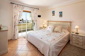 Lovely 2-bed Apartment in Sao Rafael