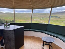 Laugavellir House and Tower Suite