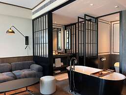 Flow And Co. Qingdao, Autograph Collection