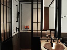 Flow And Co. Qingdao, Autograph Collection