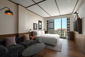 Flow And Co. Qingdao, Autograph Collection