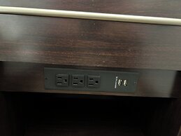 HomeTowne Studios by Red Roof Montgomery - Midtown