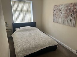 Manchester, Levenshulme, Entire House, Sleeps 7max