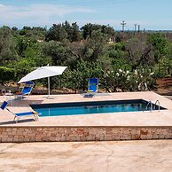 Villa Fil a by Pugliadamare