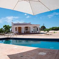 Villa Fil a by Pugliadamare