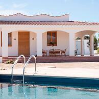 Villa Fil a by Pugliadamare