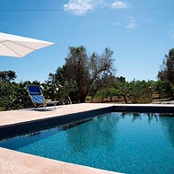 Villa Fil a by Pugliadamare