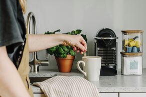 Mason & Fifth, Primrose Hill