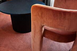 Immaculate Luxury Studio in London