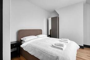 Luxury Studio Flat in London