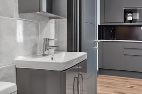 Luxury Studio Flat in London