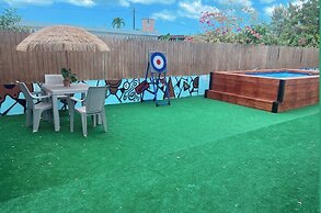 Garden Studio With Yard Space Near Mall & Airport