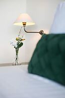 Unique Luxury Central Flat