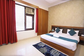 Hotel Admire Inn Noida Sector 50