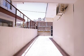 Hotel Admire Inn Noida Sector 50