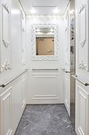 Bellicity Apart Complex