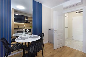 Bellicity Apart Complex