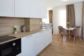 Bellicity Apart Complex