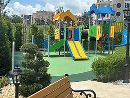 Bellicity Apart Complex