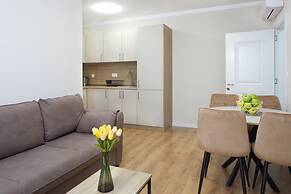 Bellicity Apart Complex