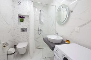 Bellicity Apart Complex