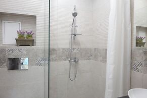 Bellicity Apart Complex