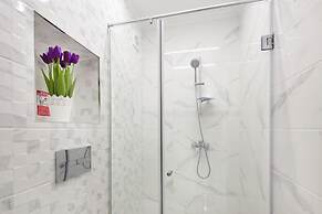 Bellicity Apart Complex