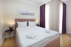 Bellicity Apart Complex