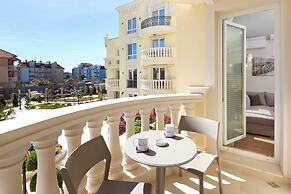 Bellicity Apart Complex