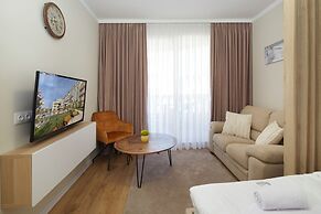 Bellicity Apart Complex